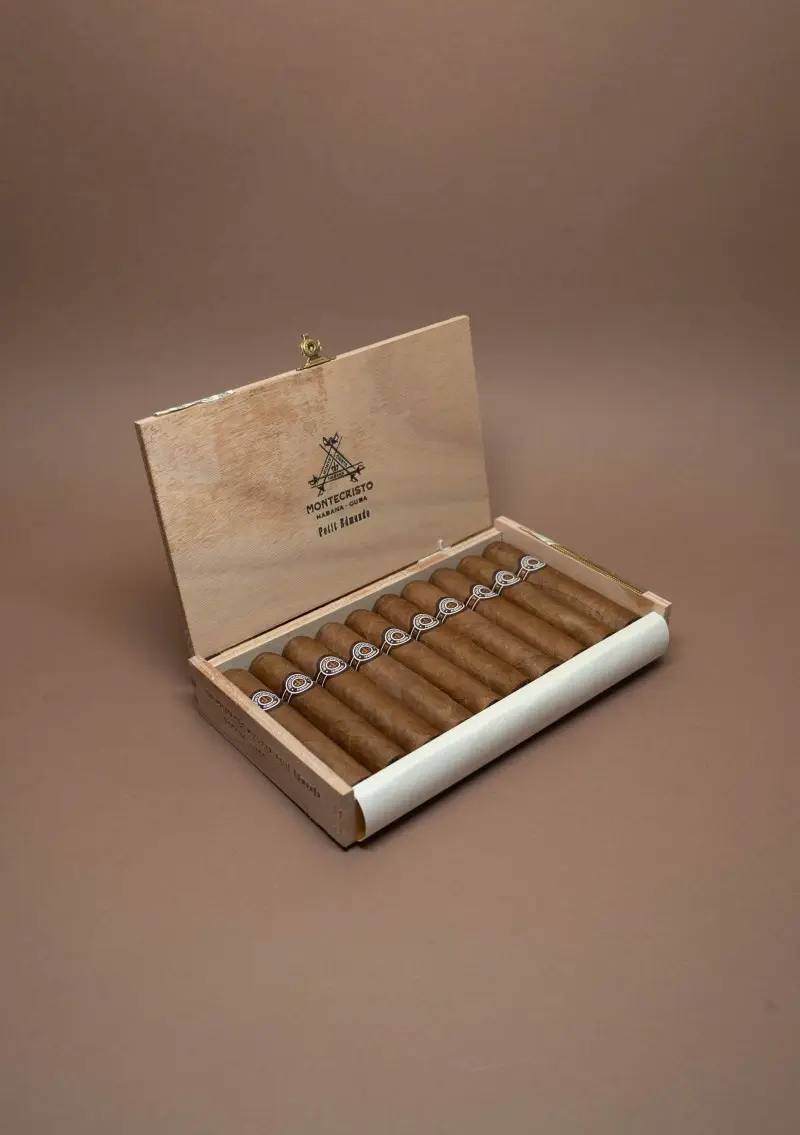 Montecristo, Petit Edmundo