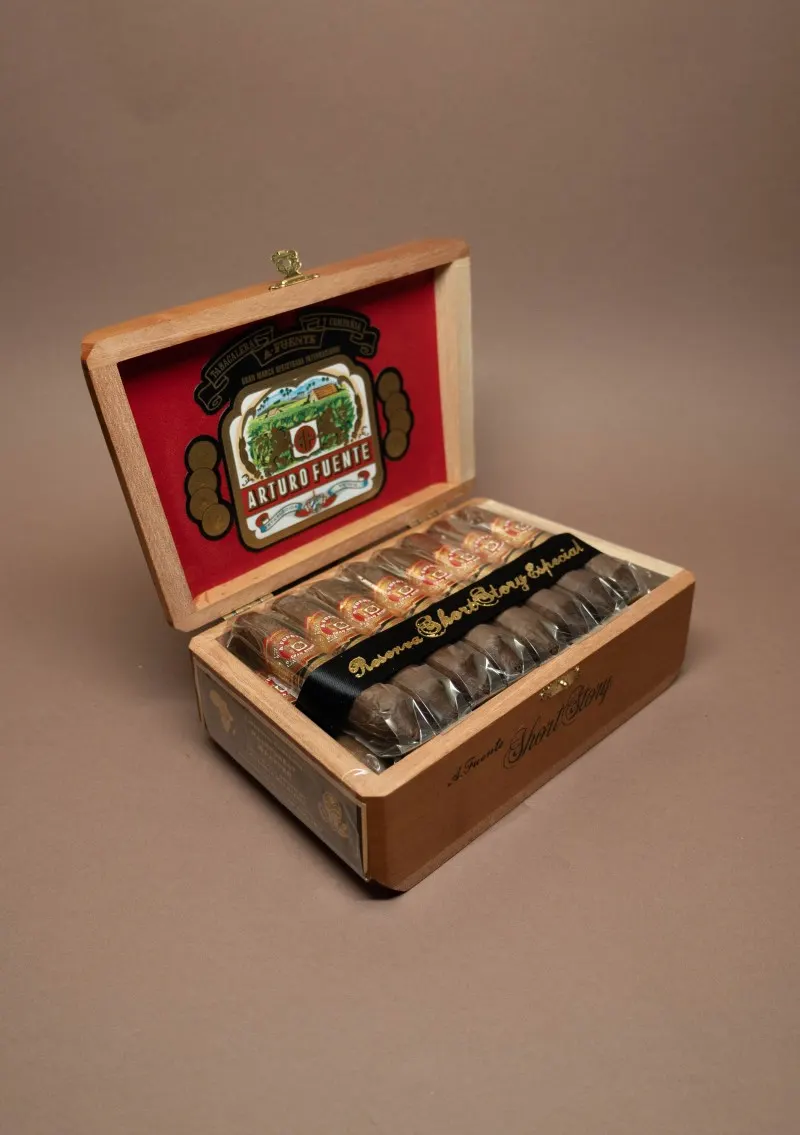 Arturo Fuente, Hemingway Short Story
