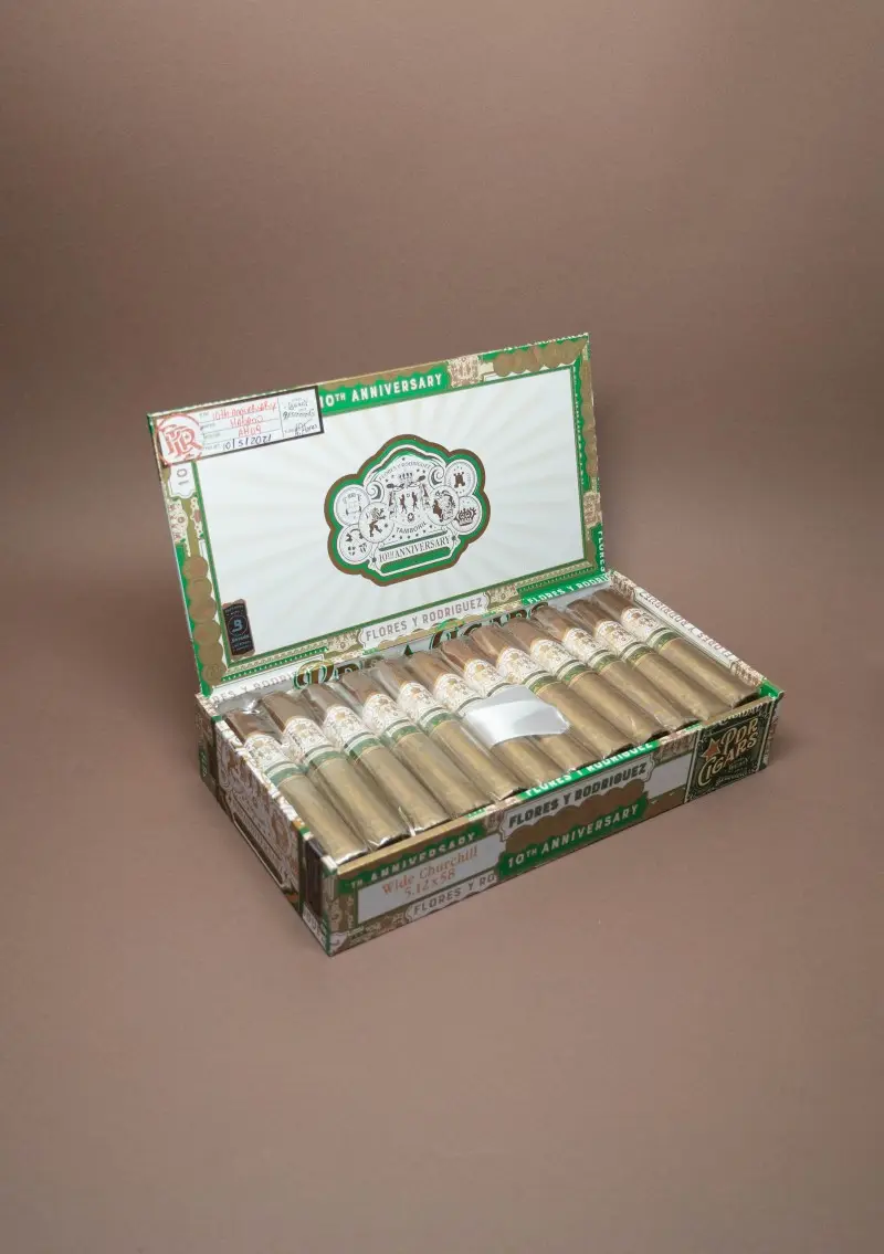 Flores Y Rodriguez, 10th Anniversary Reserve Wide Churchill