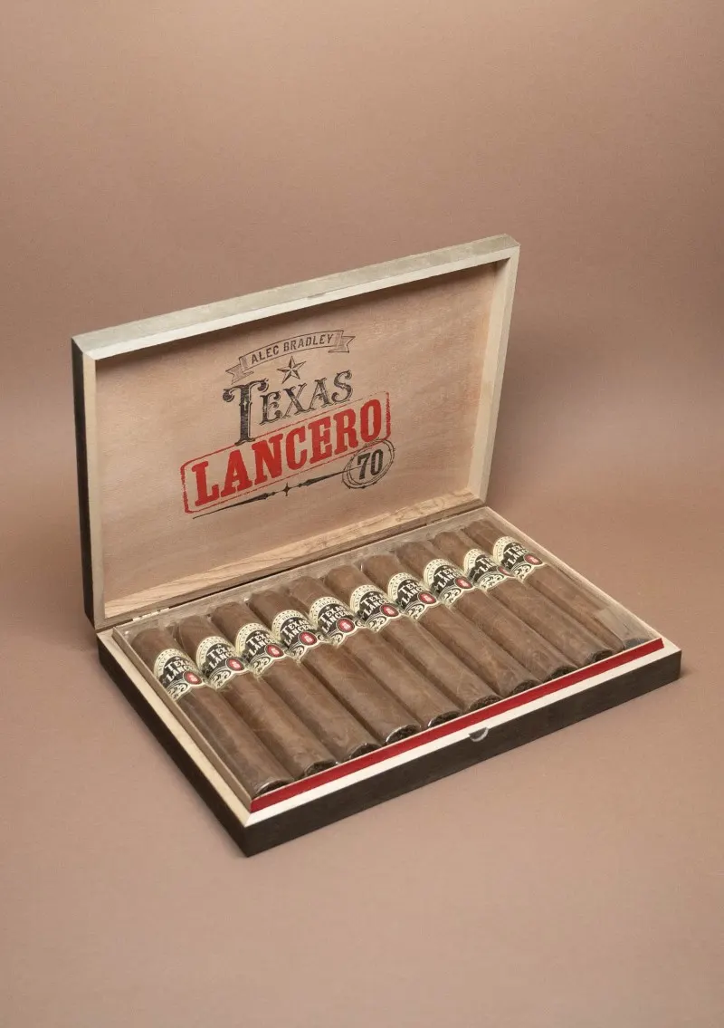 Alec Bradley, Texas Lancero