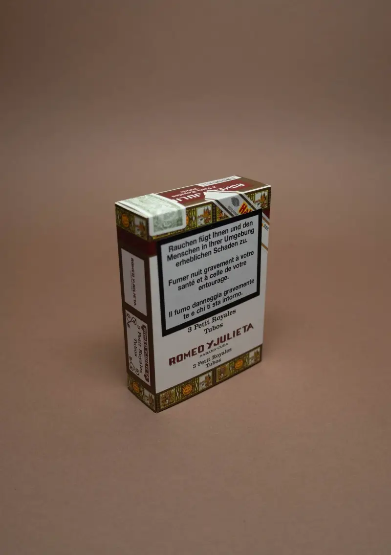 Romeo Y Julieta, Petit Royales Tubos