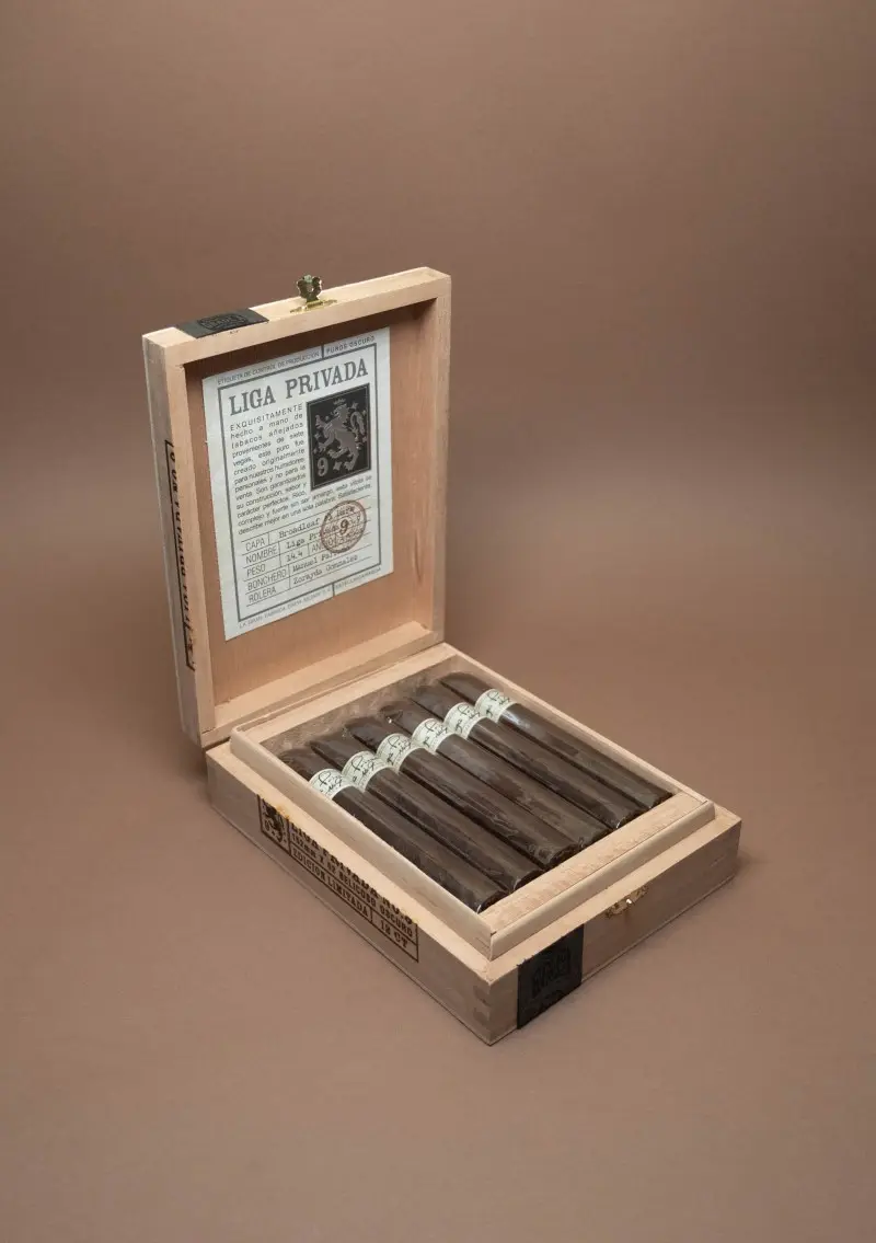 Drew Estate, Liga Privada N° 9 Belicoso Oscuro