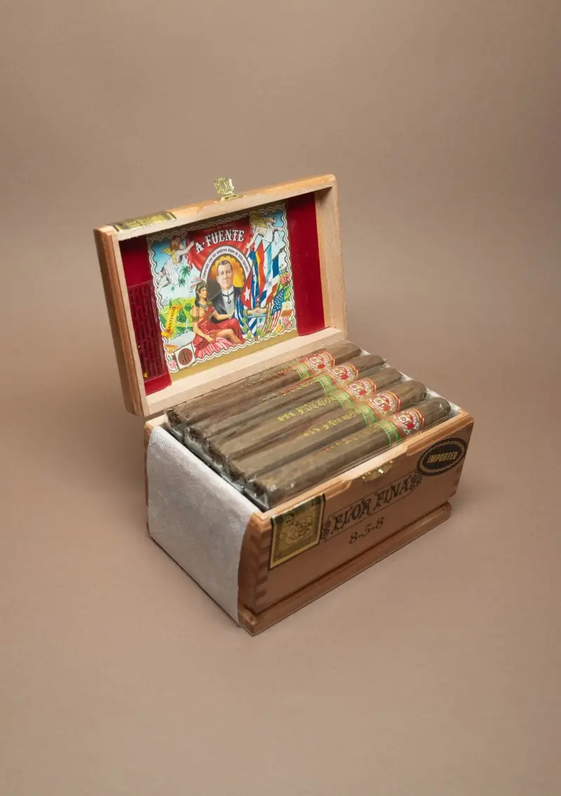 Arturo Fuente, Gran Reserva Flor Fina 8-5-8