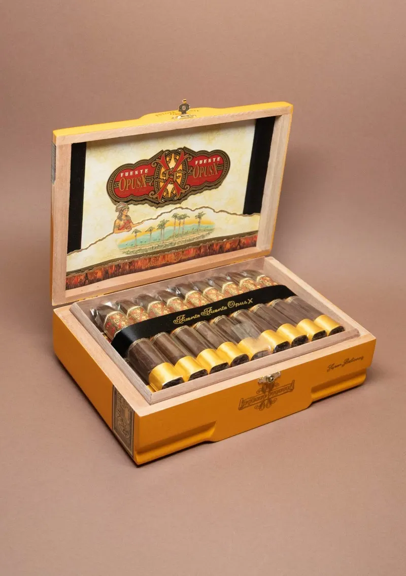 Arturo Fuente, FFOX Oscuro Oro Super Belicoso