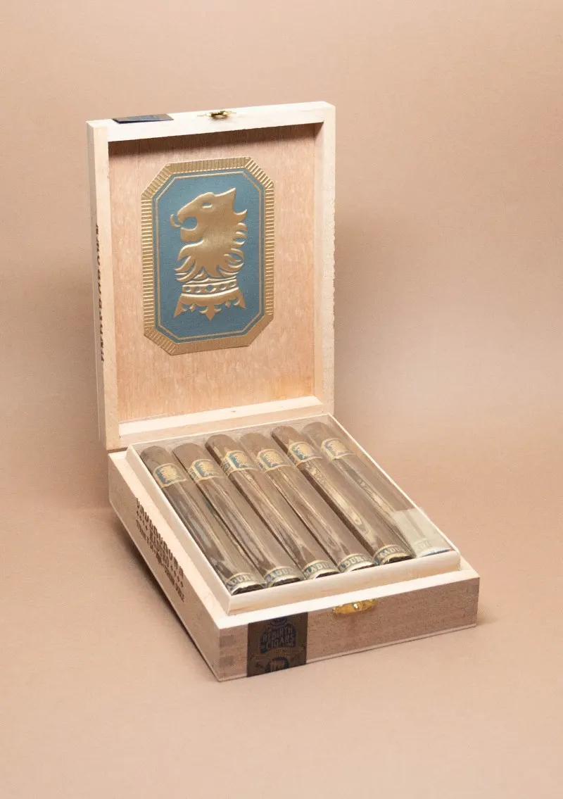 Drew Estate, Undercrown Maduro Corona Doble